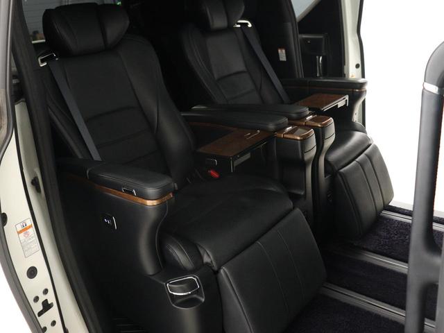 アルファード ３．５エグゼクティブラウンジ　（禁煙）（サンルーフ）（黒本革電動シート）（ＪＢＬサウンド）（リアエンタシステム）（全周囲カメラ）（レーダークルーズ）（モデリスタカスタム）（プリクラッシュ）純正９型ナビ　フルセグ　Ｂｌｕｅｔｏｏｔｈ（21枚目）