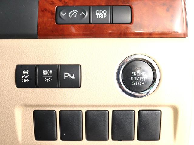 両側電動スライドドア完備！ボタン一つで簡単操作ができる人気装備です！