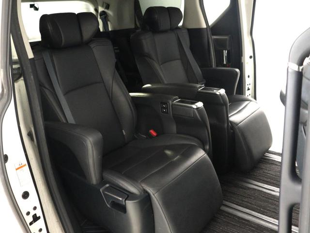 アルファード ２．５Ｓ　Ｃパッケージ　（禁煙）（ワンオーナー）（純正ディスプレイオーディオ）（大画面後席モニター）（黒革電動シート）フルセグ　Ｂｌｕｅｔｏｏｔｈ　パワーバックドア　両側電動ドア　ＥＴＣ　バックカメラ　プリクラッシュ　ＬＴＡ（18枚目）