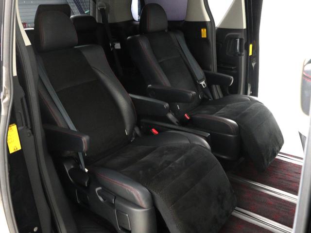 ヴェルファイア ２．４Ｚ　ゴールデンアイズ　（禁煙車）（サンルーフ）（ＡＬＰＩＮＥ製９インチナビ）（後席モニター）（特別仕様車）クルコン　パワーバックドア　両側電動スライドドア　フルセグＴＶ　Ｂｌｕｅｔｏｏｔｈ接続　バックカメラ　ＥＴＣ（17枚目）