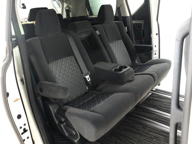 �T�[�h�V�[�g���L�X�Ƃ�����Ԃ����p�ӂ��Ă���܂��I�V�[�g�A�����W�ɂāA���K�X�y�[�X����邱�Ƃ��\�ƂȂ��Ă���܂��I�A�����W�p�^�[�����L�x�ŁA�l�X�ȃV�[���ɂ����p���������܂��I