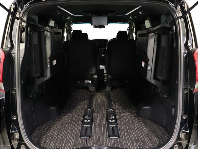 アルファード ２．５Ｓ　Ａパッケージ　タイプブラック　（サンルーフ）（禁煙車）（ハーフレザーシート）（８インチナビ）（クルコン）（後席モニター）パワーバックドア　両側電動スライド　Ｂｌｕｅｔｏｏｔｈ接続　クリアランスソナー　オットマン　フルフラット（11枚目）