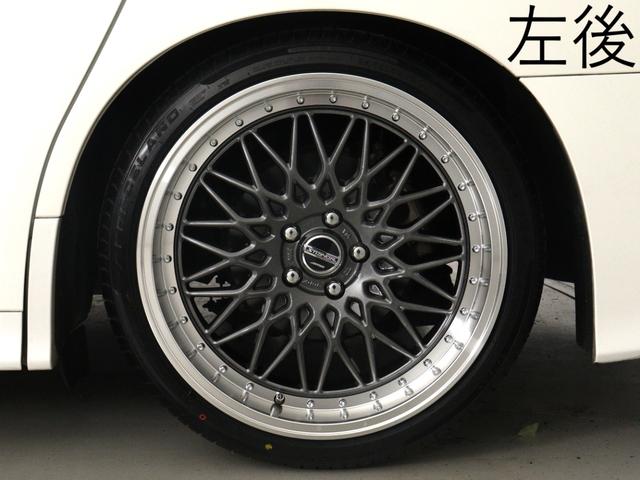 ヴェルファイア ２．５Ｚ　（禁煙車）（新品２０インチアルミタイヤ）（ローダウンカスタム）（８人乗）（９インチナビ）（後席モニター）両側電動スライドドア　フロント＆バックカメラ　フルセグ　Ｂｌｕｅｔｏｏｔｈ　ＥＴＣ　フルフラット（11枚目）