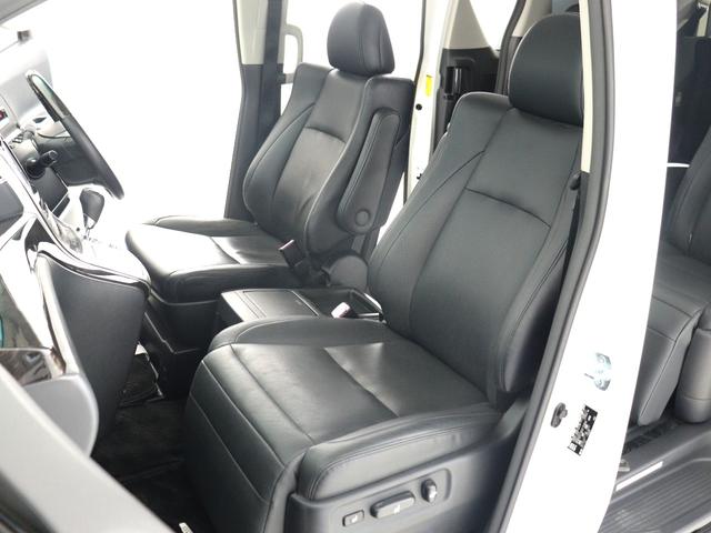 アルファード ２４０Ｓ　Ｃパッケージ　（禁煙車）（サンルーフ）（黒革電動シート）（ＡＬＰＩＮＥ９インチナビ）（後席モニター）（新品タイヤ）（ローダウンＲＡＹＳ２０インチカスタム）シートメモリー＆ヒーター　両側電動　パワーバックドア　ＥＴＣ（20枚目）