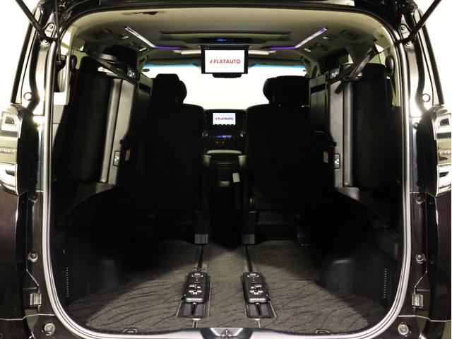 ヴェルファイア ２．５Ｚ　Ｇエディション　（サンルーフ）（後席モニター）禁煙車　黒革電動シート　純正９インチナビ　（後席モニター）Ｂｌｕｅｔｏｏｔｈ　シートヒーター＆ベンチレーション　プリクラッシュ　レーダークルーズ　ＬＴＡ　パワーバックドア（12枚目）