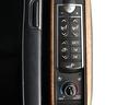 ３．５エグゼクティブラウンジ　（禁煙）（サンルーフ）（黒革電動エアシート）（ＪＢＬサウンド）（リアエンタシステム）（全周囲カメラ）衝突軽減　レーダークルーズ　フルセグ　パワーバックドア　両側電動ドア　ＥＴＣ　シートメモリ＆ヒーター（21枚目）