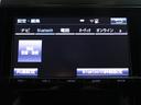 【純正9インチナビゲーションシステム装備】CDやDVD再生など多彩な機能を取り揃えております!