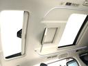 アルファード 2.5S Cパッケージ (禁煙車)(サンルーフ)(Gグレードフェイス)(3眼ヘッドライト)(黒革電動シート)(ディスプレイオーディオ)(後席モニター)両側電動スライド フルセグTV バックカメラ レーダークルーズ ローダウン 中古車画像_2