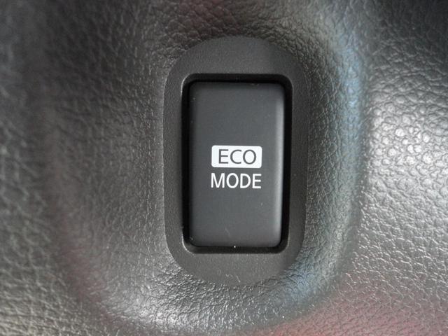 キューブ １５Ｘ　Ｖセレクション　１オナ禁煙車ＳＤナビＤＶＤ／ＢｌｕｅＴ／ＡＵＸ／ＵＳＢ地デジＢカメＥＴＣスマキーｉＳｔｏｐスタッドレス付社外１５ＡＷ（12枚目）