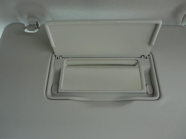 キューブ １５Ｘ　Ｖセレクション　１オナ禁煙車ＳＤナビＤＶＤ／ＢｌｕｅＴ／ＡＵＸ／ＵＳＢ地デジＢカメＥＴＣスマキーｉＳｔｏｐスタッドレス付社外１５ＡＷ（18枚目）