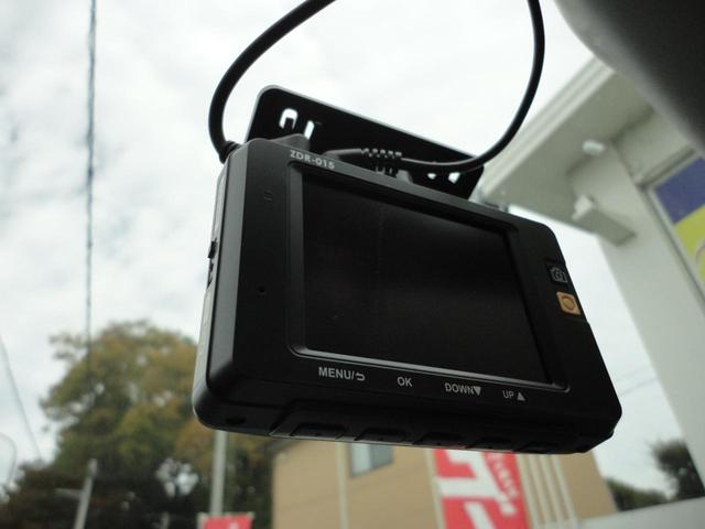 アイミーブ Ｇ　春日部ナンバー乗出価格／全車整備付／全車クリーニング済／満充電１１１ｋｍ禁煙車メモリーナビＤＶＤ／ＳＤ／ＢｌｕｅＴ／ＵＳＢ地デジ音楽録音Ｂカメラ急速充電対応ＥＴＣ前後ドラレコ前席暖ＡｕｔｏＬＥＤ（10枚目）