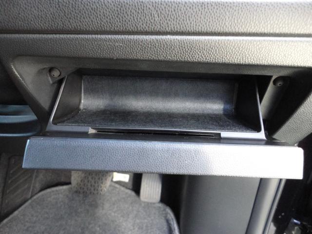 ＭＰＶ ２３Ｓ　Ｌパッケージ　禁煙車ＨＤＤナビＤＶＤ／ＢｌｕｅＴ／ＳＤ／ＵＳＢ後席モニター地デジ音楽録音ＢカメラＥＴＣ本革電動暖席ＡｕｔｏＨＩＤ両側電動＆電動ＲゲートＡＣ１００ＶスマキーＭＴモード純正１６ＡＷ（17枚目）