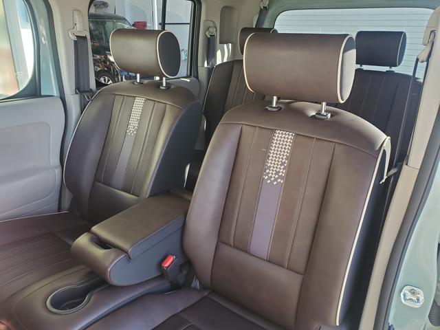 キューブ コダワリセレクション　禁煙車ＳＤナビＣＤ／ＳＤ／ＡＵＸ／ＵＳＢ地デジＢカメラ合皮席ＥＣＯモードｉＳｔｏｐスマートキー革巻ステア（20枚目）