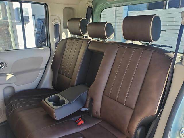 キューブ コダワリセレクション　禁煙車ＳＤナビＣＤ／ＳＤ／ＡＵＸ／ＵＳＢ地デジＢカメラ合皮席ＥＣＯモードｉＳｔｏｐスマートキー革巻ステア（23枚目）