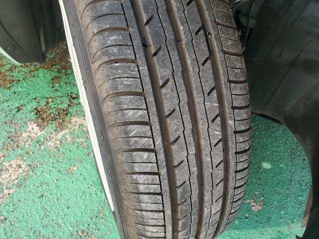 キューブ コダワリセレクション　禁煙車ＳＤナビＣＤ／ＳＤ／ＡＵＸ／ＵＳＢ地デジＢカメラ合皮席ＥＣＯモードｉＳｔｏｐスマートキー革巻ステア（26枚目）