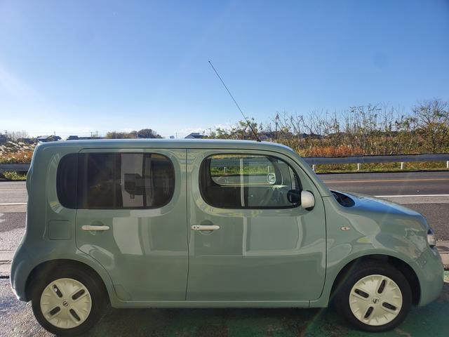 キューブ コダワリセレクション　禁煙車ＳＤナビＣＤ／ＳＤ／ＡＵＸ／ＵＳＢ地デジＢカメラ合皮席ＥＣＯモードｉＳｔｏｐスマートキー革巻ステア（35枚目）