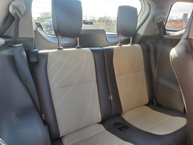 iQ 100G レザーパッケージ 禁煙車メモリーナビDVD/SD/USB地デジ音楽録音スマートキー革巻ステア前後ドラレコECOモード純正15AW(19枚目)