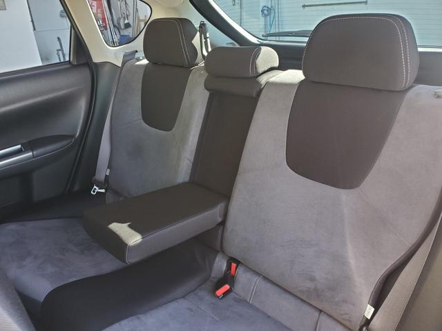 インプレッサ ２．０ｉ－Ｓ　禁煙車ＳＤナビＤＶＤ／ＢｌｕｅＴ／ＳＤ地デジ音楽録音ＢカメラＥＴＣ電動運転席ＥＧスターターＡｕｔｏＨＩＤスマキー純正１７ＡＷ（22枚目）