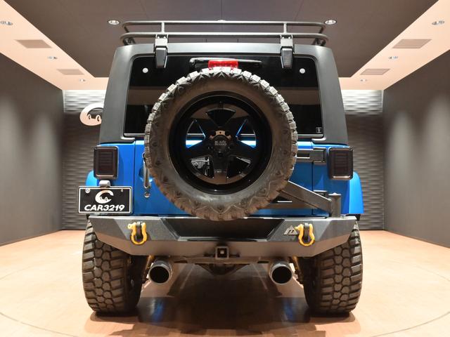 4WD/Sunroof/CD/AW/No-accidents
