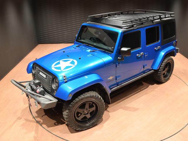 4WD/Sunroof/CD/AW/No-accidents