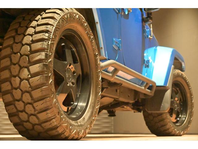 4WD/Sunroof/CD/AW/No-accidents