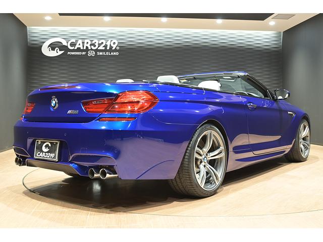 2024新商品 ミニカー 1/18 ブルー カブリオレ コンバーチブル M6 BMW 乗用車