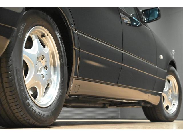 Sクラス S600L レザーシート/サンルーフ/シートヒーター/ETC/クルコン/キーレス/コーナーセンサー/記録簿11枚有り(13枚目)