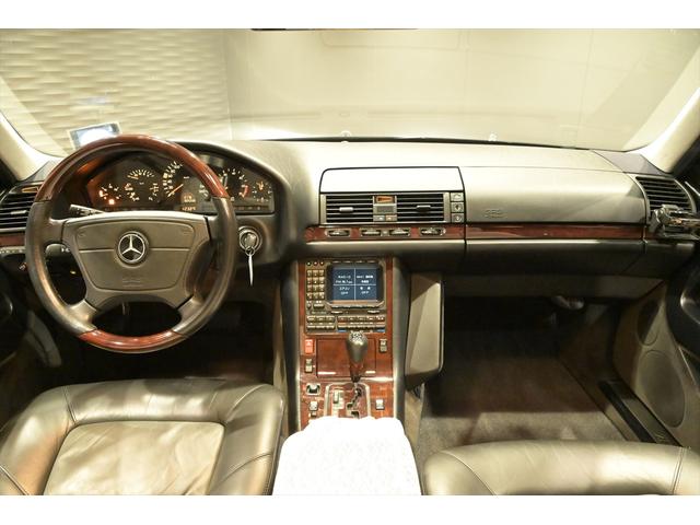 Sクラス S600L レザーシート/サンルーフ/シートヒーター/ETC/クルコン/キーレス/コーナーセンサー/記録簿11枚有り(16枚目)