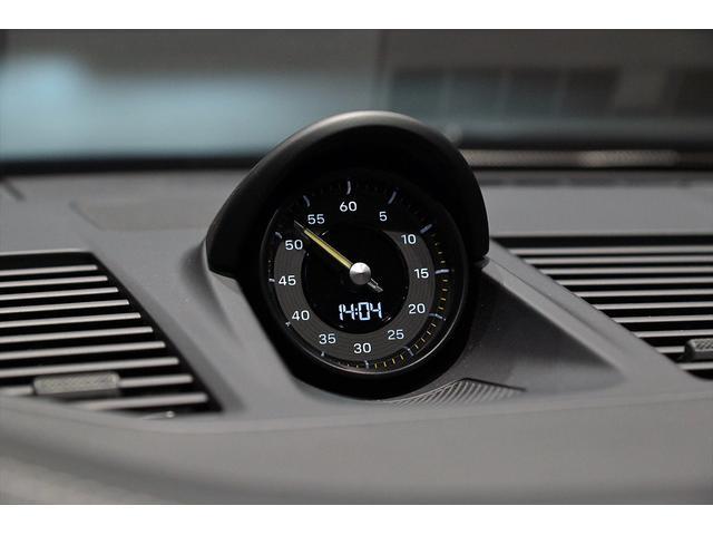 ９１１ ９１１ＧＴ３ツーリングパッケージ　ＡＫＲＡＰＯＶＩＣチタンマフラーＳｌｉｐ－Ｏｎ　Ｒａｃｅ　Ｌｉｎｅ／カーボンディフューザー／スポーツクロノＰＫＧ／２０／２１インチ専用ＡＷ（6枚目）