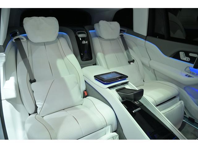 ＧＬＳ ＧＬＳ６００　４マチック　正規ディーラー車　エナジャイジングＰＫＧ　エアバランスＰＫＧ　マイバッハ専用ツートンペイント　電格ステップ　デジタルインナーミラー　ブルメスターサウンド　レーダー探知機　前後ドラレコ　ワイヤレス充電（22枚目）