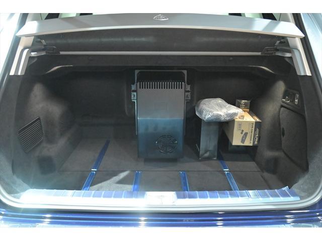 ＧＬＳ ＧＬＳ６００　４マチック　正規ディーラー車　エナジャイジングＰＫＧ　エアバランスＰＫＧ　マイバッハ専用ツートンペイント　電格ステップ　デジタルインナーミラー　ブルメスターサウンド　レーダー探知機　前後ドラレコ　ワイヤレス充電（24枚目）