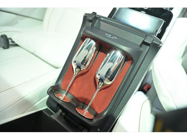 ＧＬＳ ＧＬＳ６００　４マチック　正規ディーラー車　エナジャイジングＰＫＧ　エアバランスＰＫＧ　マイバッハ専用ツートンペイント　電格ステップ　デジタルインナーミラー　ブルメスターサウンド　レーダー探知機　前後ドラレコ　ワイヤレス充電（67枚目）