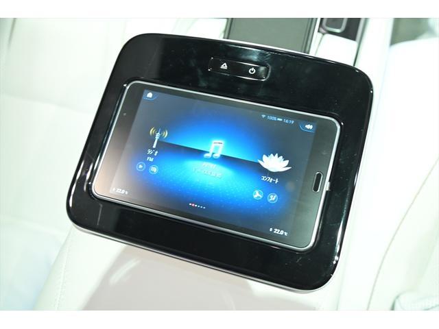 ＧＬＳ ＧＬＳ６００　４マチック　正規ディーラー車　エナジャイジングＰＫＧ　エアバランスＰＫＧ　マイバッハ専用ツートンペイント　電格ステップ　デジタルインナーミラー　ブルメスターサウンド　レーダー探知機　前後ドラレコ　ワイヤレス充電（68枚目）
