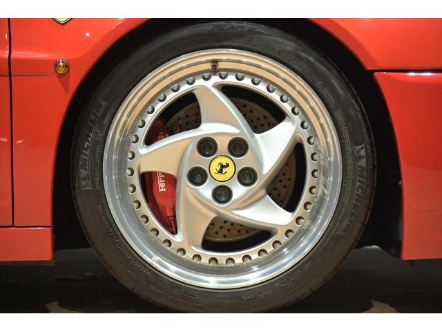 Ｆ５１２Ｍ ベースグレード　生産台数５０１台／ロッソコルサ／ユーザー買取／ブラックレザー／Ｍ．Ｓ．Ｒａｃｉｎｇマフラー／カーボンフロントスポイラー／ＶＩＰＥＲセキュリティー（26枚目）