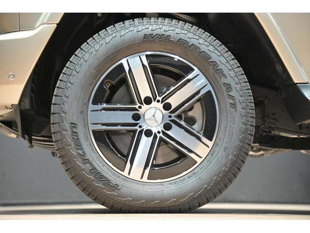 Ｇクラス Ｇ４５０ｄ　車幅１９３０ナロー　ユーザー買取　１オーナー　トラバーチンベージュ　ブルメスターサウンド　ＢＳＭ　レザーダッシュボード　保冷保温カップホルダー　ナッツ／ブラウンインテリア　全周囲カメラ　ＡＣＣ　ＢＳＭ（32枚目）