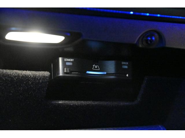 Ｇクラス Ｇ６３　法人１オーナー／ナイトブラックマグノ／ＭＡＮＵＦＡＫＴＵＲプログラムプラス／白黒レザー／ＡＭＧナイトパッケージ／ＭＡＮＵＦＡＫＴＵＲインテリアプラス／ＡＭＧ２２インチ／Ｂｕｒｍｅｓｔｅｒ３Ｄサラウンド（54枚目）