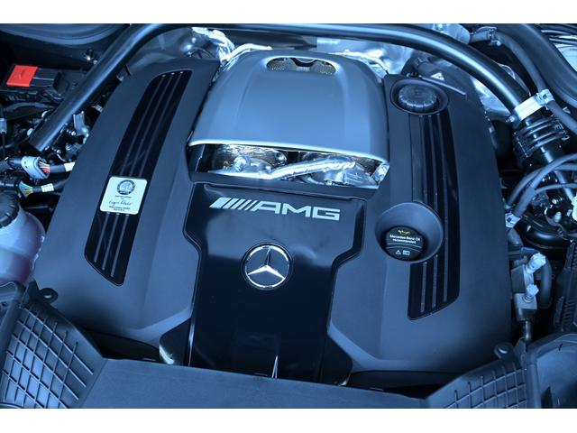 Ｇクラス Ｇ６３　法人１オーナー／ナイトブラックマグノ／ＭＡＮＵＦＡＫＴＵＲプログラムプラス／白黒レザー／ＡＭＧナイトパッケージ／ＭＡＮＵＦＡＫＴＵＲインテリアプラス／ＡＭＧ２２インチ／Ｂｕｒｍｅｓｔｅｒ３Ｄサラウンド（60枚目）