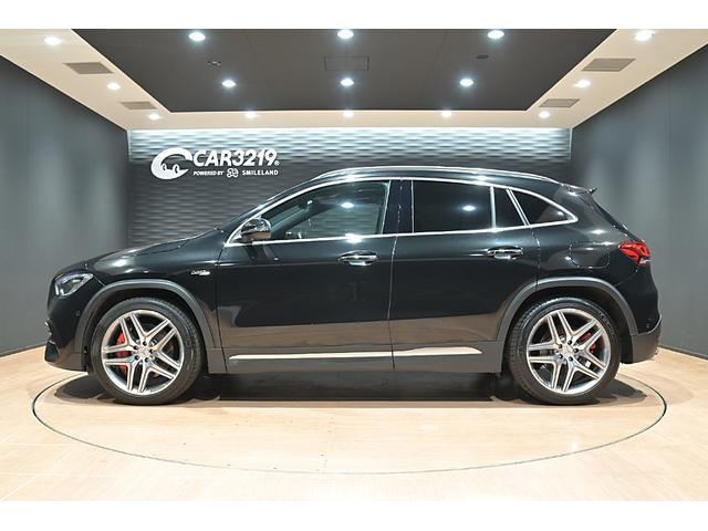 ＧＬＡクラス ＧＬＡ４５　Ｓ　４マチック＋　コスモスブラック／パノラミックスライディングルーフ／ナビゲーションｐｋｇ／ＡＭＧドライバーズｐｋｇ／純正２０インチＡＷ／ＡＭＧパフォーマンスステアリング／ＡＭＧドライブコントロールスイッチ（11枚目）