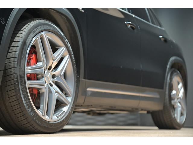 ＧＬＡクラス ＧＬＡ４５　Ｓ　４マチック＋　コスモスブラック／パノラミックスライディングルーフ／ナビゲーションｐｋｇ／ＡＭＧドライバーズｐｋｇ／純正２０インチＡＷ／ＡＭＧパフォーマンスステアリング／ＡＭＧドライブコントロールスイッチ（16枚目）