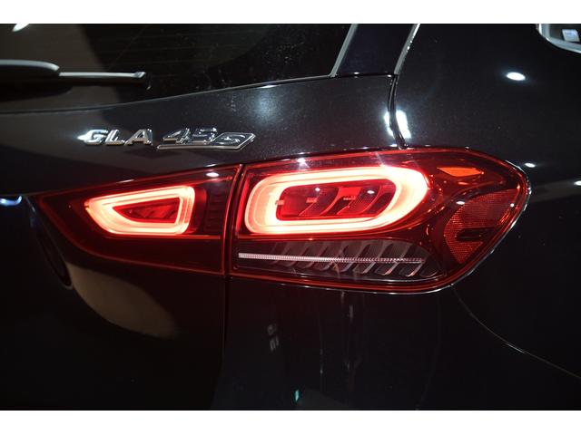ＧＬＡクラス ＧＬＡ４５　Ｓ　４マチック＋　コスモスブラック／パノラミックスライディングルーフ／ナビゲーションｐｋｇ／ＡＭＧドライバーズｐｋｇ／純正２０インチＡＷ／ＡＭＧパフォーマンスステアリング／ＡＭＧドライブコントロールスイッチ（29枚目）