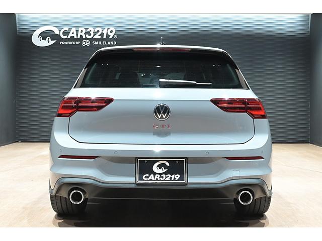 ゴルフＧＴＩ ベースグレード　ＤＣＣＰＫＧ　テクノロジーＰＫＧ　Ｄｉｓｃｏｖｅｒ　ＰｒｏＰＫＧ　ＯＰ１９インチＡＷ　ムーンストーングレー　ＨＵＤ　ＢＳＭ　ＡＣＣ　Ｓヒーター　ステアリングヒーター　前後ドラレコ　フルセグ　Ｐアシスト（6枚目）