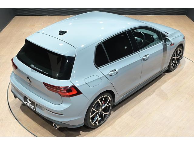 ゴルフＧＴＩ ベースグレード　ＤＣＣＰＫＧ　テクノロジーＰＫＧ　Ｄｉｓｃｏｖｅｒ　ＰｒｏＰＫＧ　ＯＰ１９インチＡＷ　ムーンストーングレー　ＨＵＤ　ＢＳＭ　ＡＣＣ　Ｓヒーター　ステアリングヒーター　前後ドラレコ　フルセグ　Ｐアシスト（8枚目）