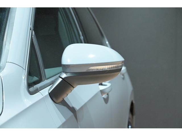 ゴルフＧＴＩ ベースグレード　ＤＣＣＰＫＧ　テクノロジーＰＫＧ　Ｄｉｓｃｏｖｅｒ　ＰｒｏＰＫＧ　ＯＰ１９インチＡＷ　ムーンストーングレー　ＨＵＤ　ＢＳＭ　ＡＣＣ　Ｓヒーター　ステアリングヒーター　前後ドラレコ　フルセグ　Ｐアシスト（30枚目）