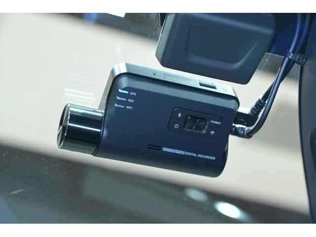 ゴルフＧＴＩ ベースグレード　ＤＣＣＰＫＧ　テクノロジーＰＫＧ　Ｄｉｓｃｏｖｅｒ　ＰｒｏＰＫＧ　ＯＰ１９インチＡＷ　ムーンストーングレー　ＨＵＤ　ＢＳＭ　ＡＣＣ　Ｓヒーター　ステアリングヒーター　前後ドラレコ　フルセグ　Ｐアシスト（57枚目）