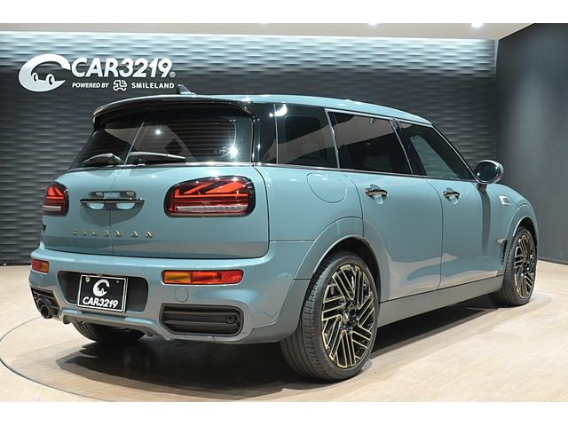 ＭＩＮＩ クーパーＤ　クラブマン　アントールド・エディション　１オーナー／純正１８インチ　アロイ・ホイール　アントールドストライプ　ブラスカラー・アクセント・パーツ　ドライビングアシスト　パーキングアシスト　シートヒーター　バックカメラ　ＥＴＣ　コーナーセンサー（5枚目）