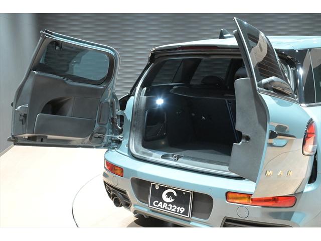ＭＩＮＩ クーパーＤ　クラブマン　アントールド・エディション　１オーナー／純正１８インチ　アロイ・ホイール　アントールドストライプ　ブラスカラー・アクセント・パーツ　ドライビングアシスト　パーキングアシスト　シートヒーター　バックカメラ　ＥＴＣ　コーナーセンサー（31枚目）
