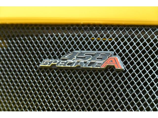 ４５８スペチアーレＡ ベースグレード　世界限定４９９台／正規Ｄ車／Ｇｉａｌｌｏ　Ｔｒｉｐｒｏ　Ｓｔｒａｔｏ／ＮＡＲＴレーシングストライプ／カーボンエクステリア／３Ｄカーボンレーシングシート／前後コーナーセンサー／ＬＥＤステアリング（31枚目）