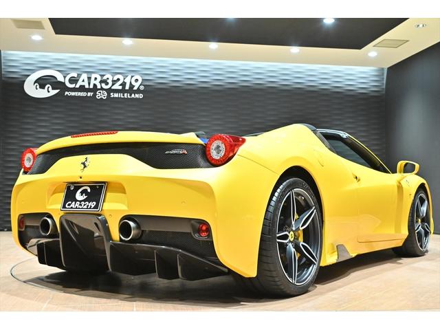 ４５８スペチアーレＡ ベースグレード　世界限定４９９台／正規Ｄ車／Ｇｉａｌｌｏ　Ｔｒｉｐｒｏ　Ｓｔｒａｔｏ／ＮＡＲＴレーシングストライプ／カーボンエクステリア／３Ｄカーボンレーシングシート／前後コーナーセンサー／ＬＥＤステアリング（59枚目）