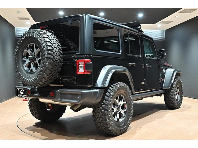 ジープ・ラングラーアンリミテッド ルビコン　１オナ／サンライダー／ＪＥＰＰＥＳＥＮアップコイル／ＧＥＯＲＡＮＤＡＲ　ＭＴ　Ｇ００３　３５×１２．５Ｒ１７／黒革／シートヒーター／ステアリングヒーター／純正ナビ／フルセグ／カープレイ／ＡＣＣ／ＢＳＭ（5枚目）