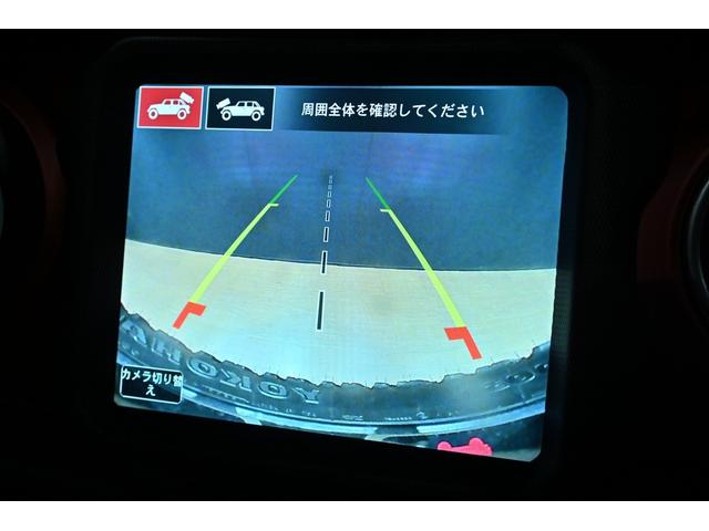 ジープ・ラングラーアンリミテッド ルビコン　１オナ／サンライダー／ＪＥＰＰＥＳＥＮアップコイル／ＧＥＯＲＡＮＤＡＲ　ＭＴ　Ｇ００３　３５×１２．５Ｒ１７／黒革／シートヒーター／ステアリングヒーター／純正ナビ／フルセグ／カープレイ／ＡＣＣ／ＢＳＭ（13枚目）
